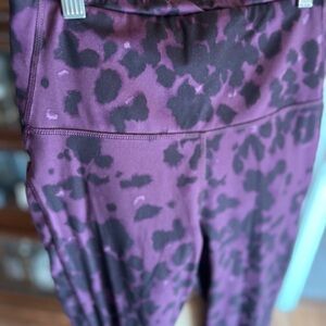 All in motion leggings size medium purple